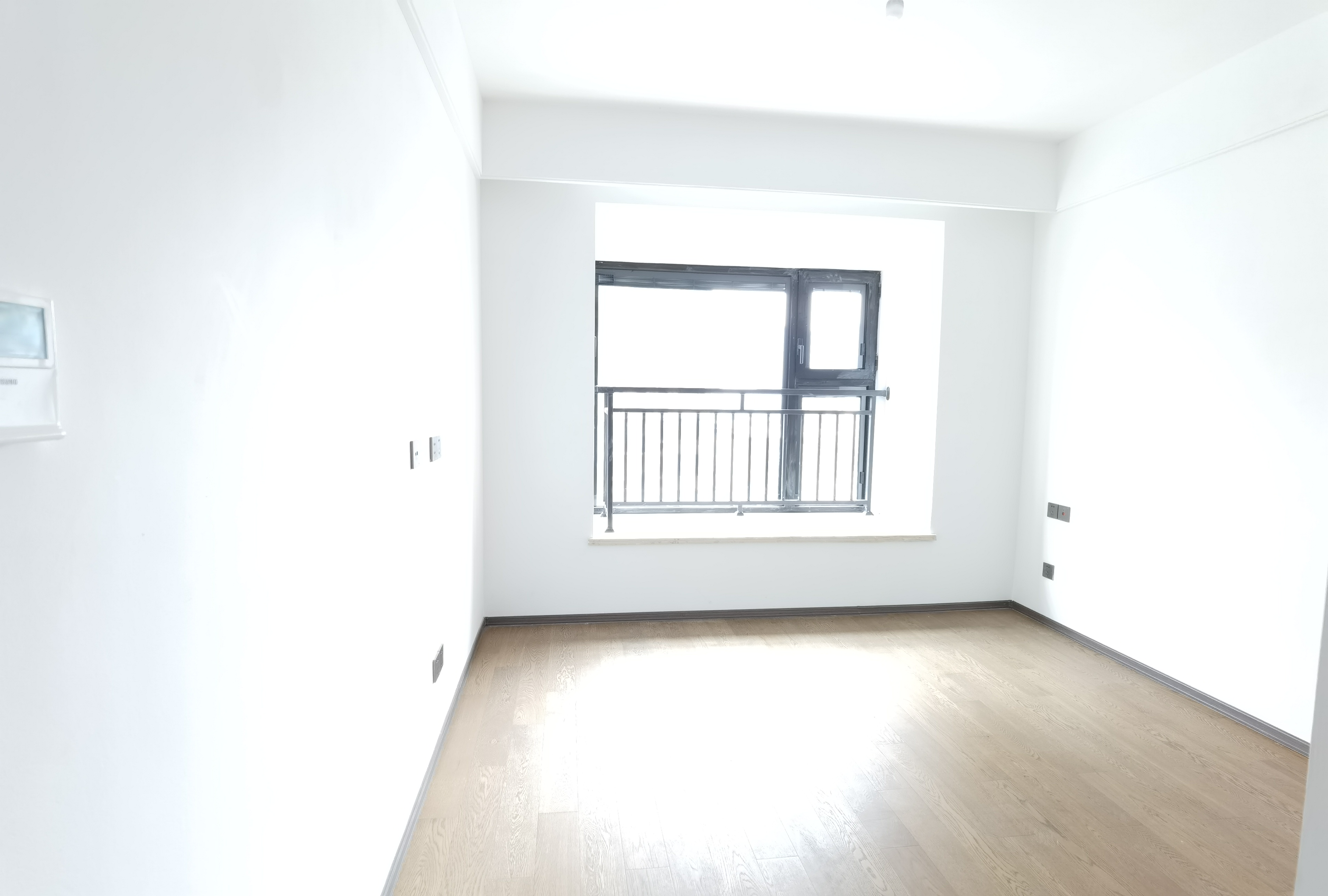 春风南岸西园 4室2厅2卫 136m&sup2;