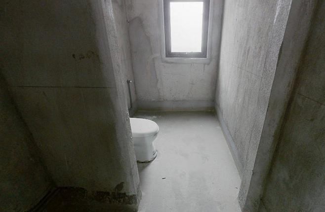 苏建阳光新城 4室2厅2卫 143m&sup2;