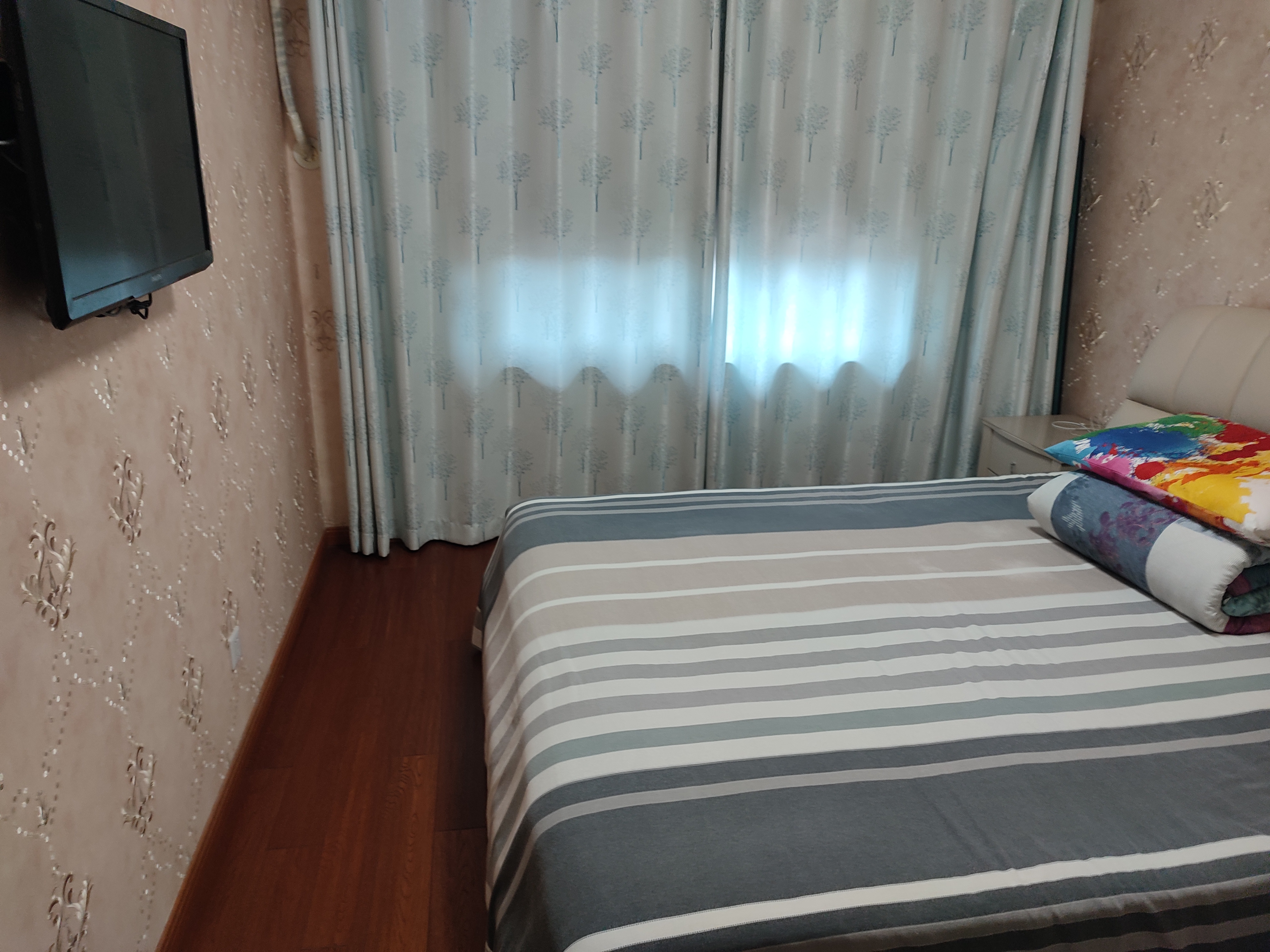 外滩花苑 3室2厅2卫 96.00m&sup2;