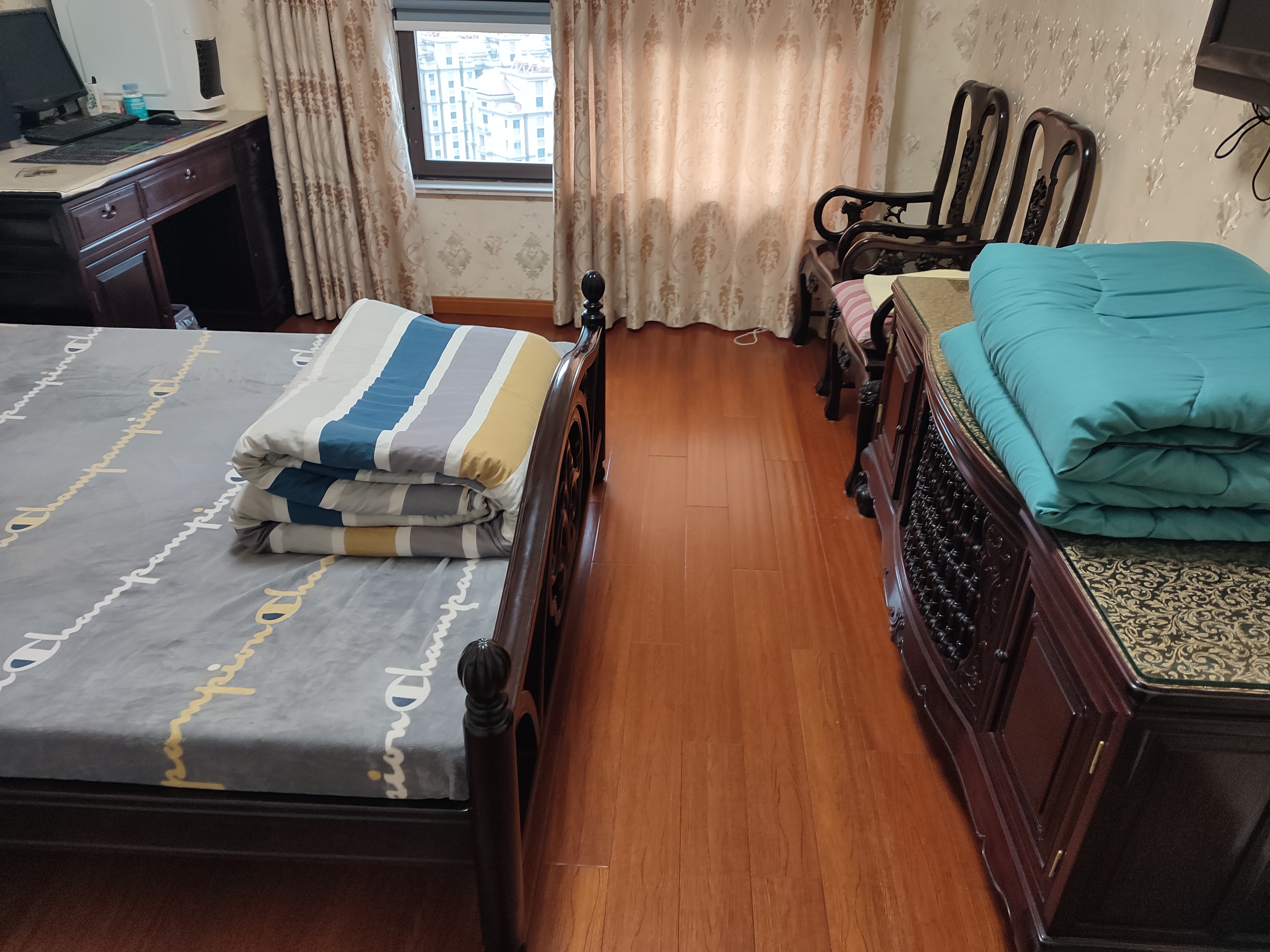 外滩花苑 3室2厅2卫 96.00m&sup2;