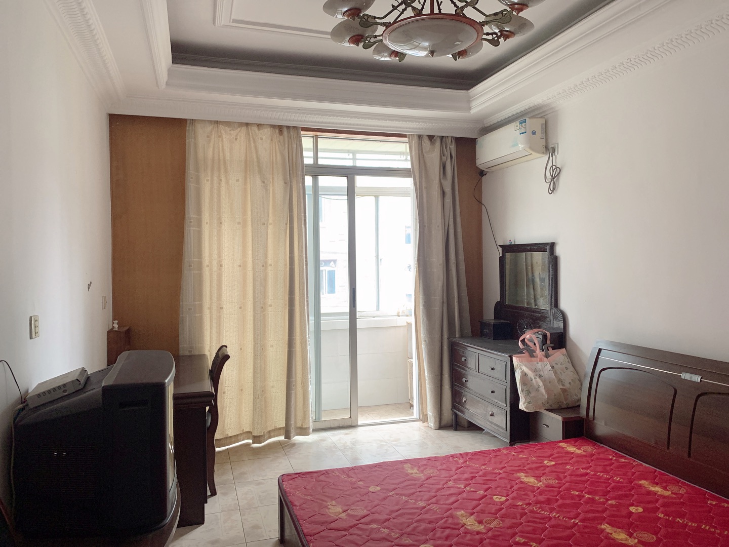 濠东路63号 3室1厅1卫 75m&sup2;