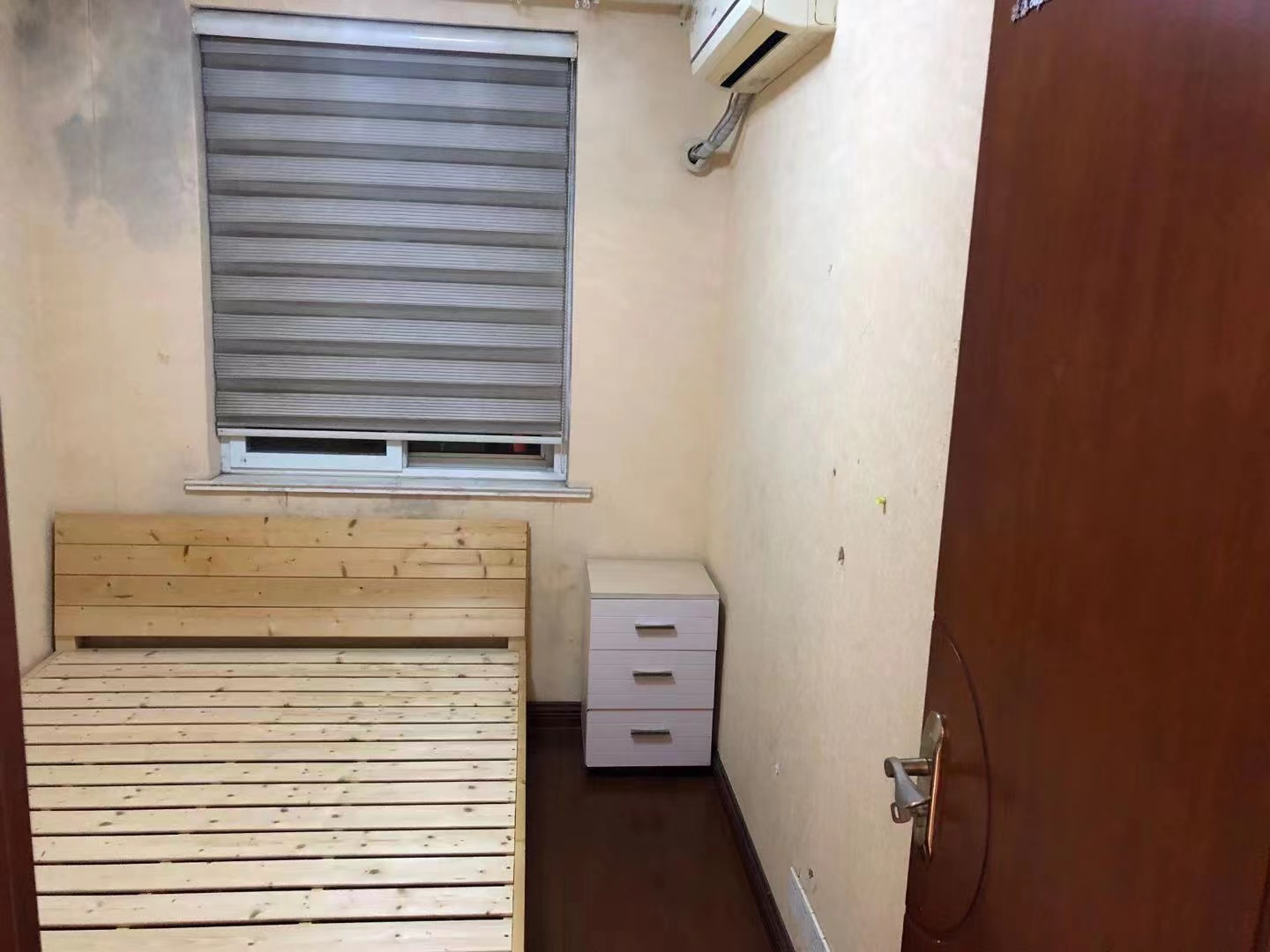 锦安花园一期 2室2厅1卫 93m&sup2;