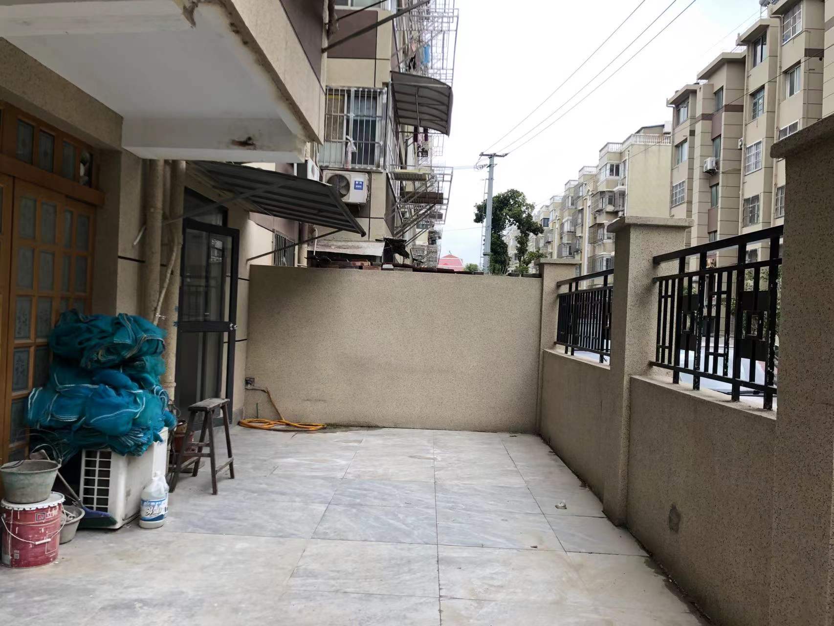 城港新村 3室1厅1卫 85m&sup2;