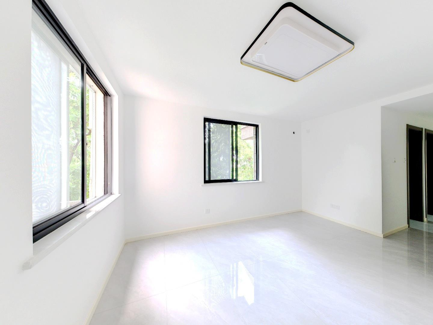 华威园 2室1厅1卫 77.33m&sup2;