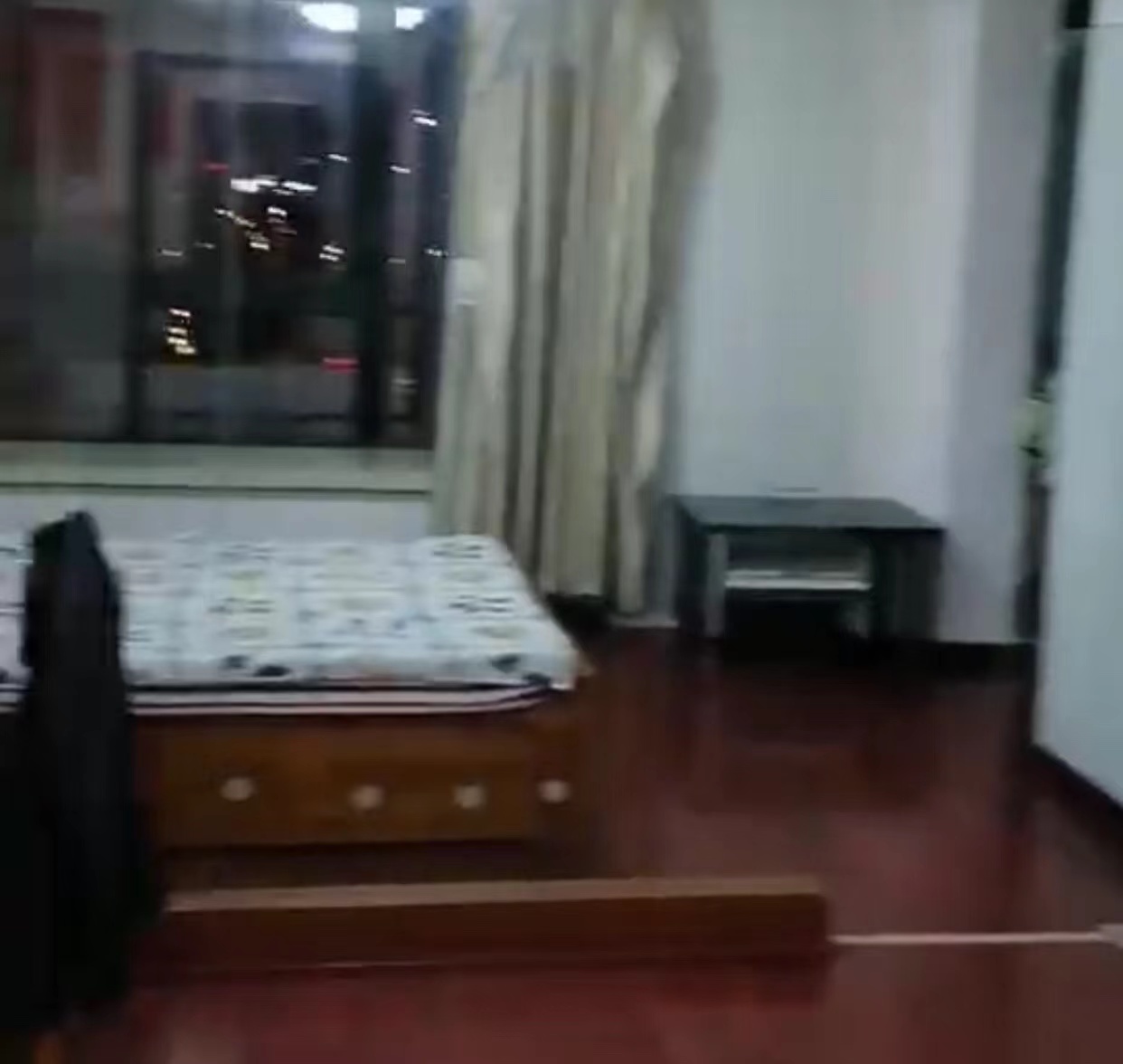 财富商城 1室1厅1卫 57m&sup2;