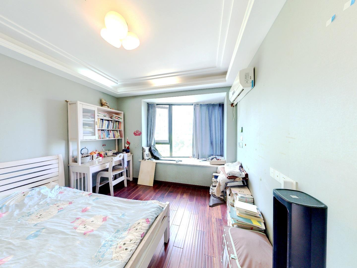 七星花园 4室1厅2卫 144.00m&sup2;