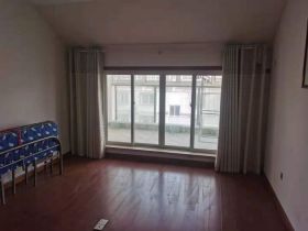 跃龙小苑 5室2厅2卫 166m&sup2;