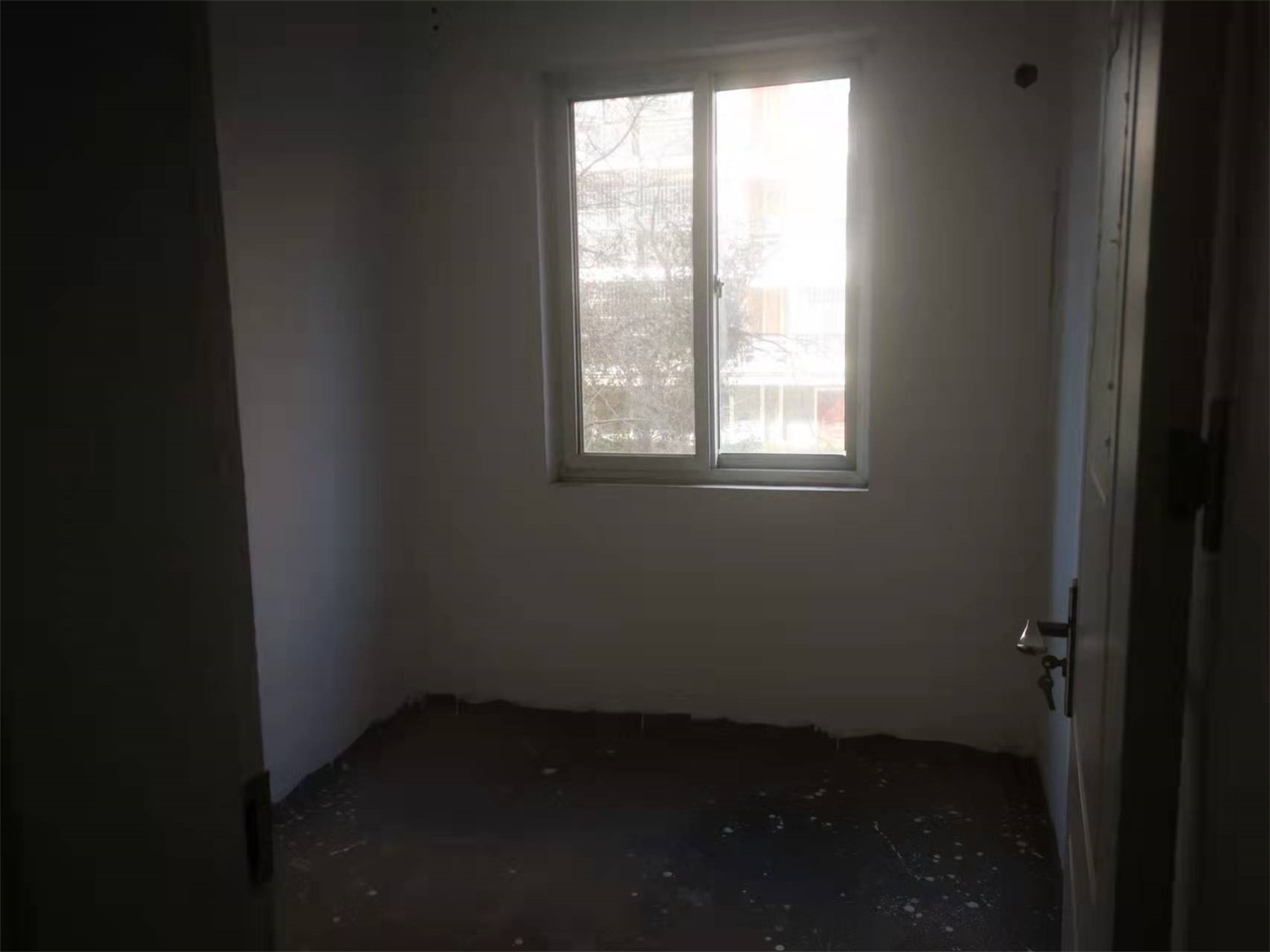 东晖花园 3室2厅1卫 95m&sup2;