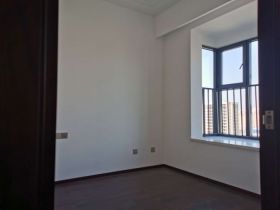 春江阅 4室1厅2卫 143m&sup2;