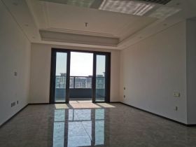 春江阅 4室1厅2卫 143m&sup2;
