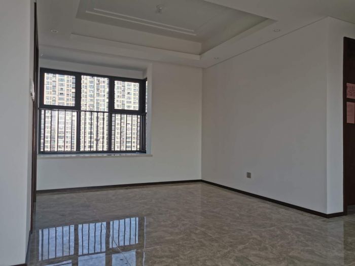 春江阅 4室1厅2卫 143m&sup2;