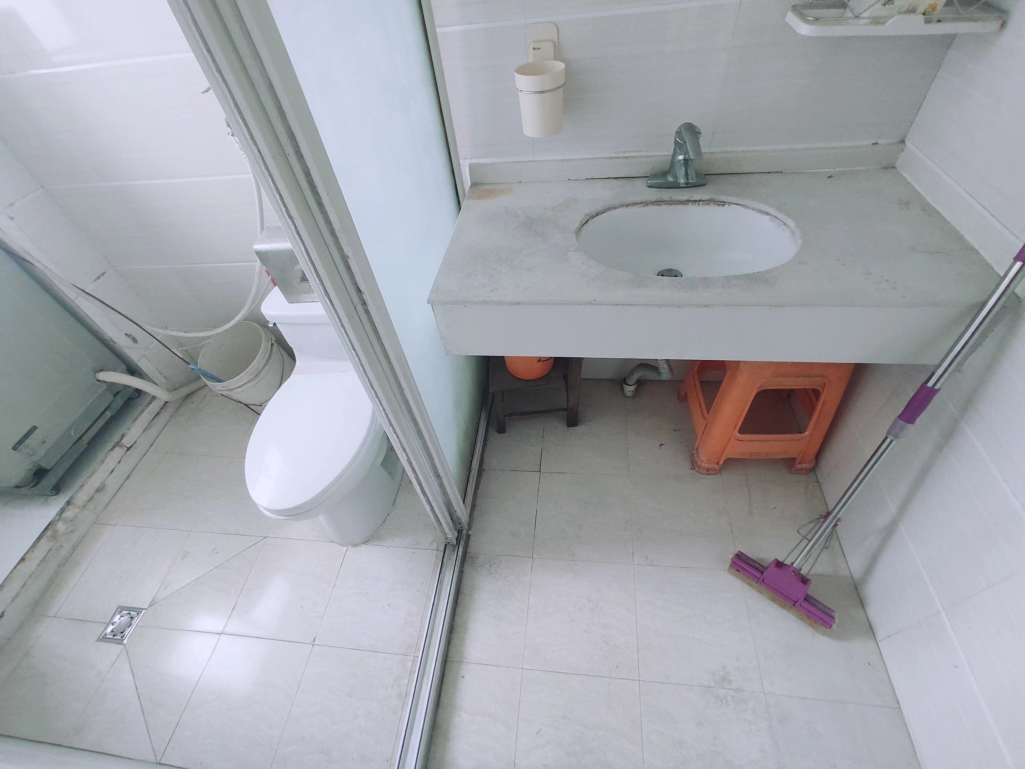 虹桥南村 2室1厅1卫 60m&sup2;