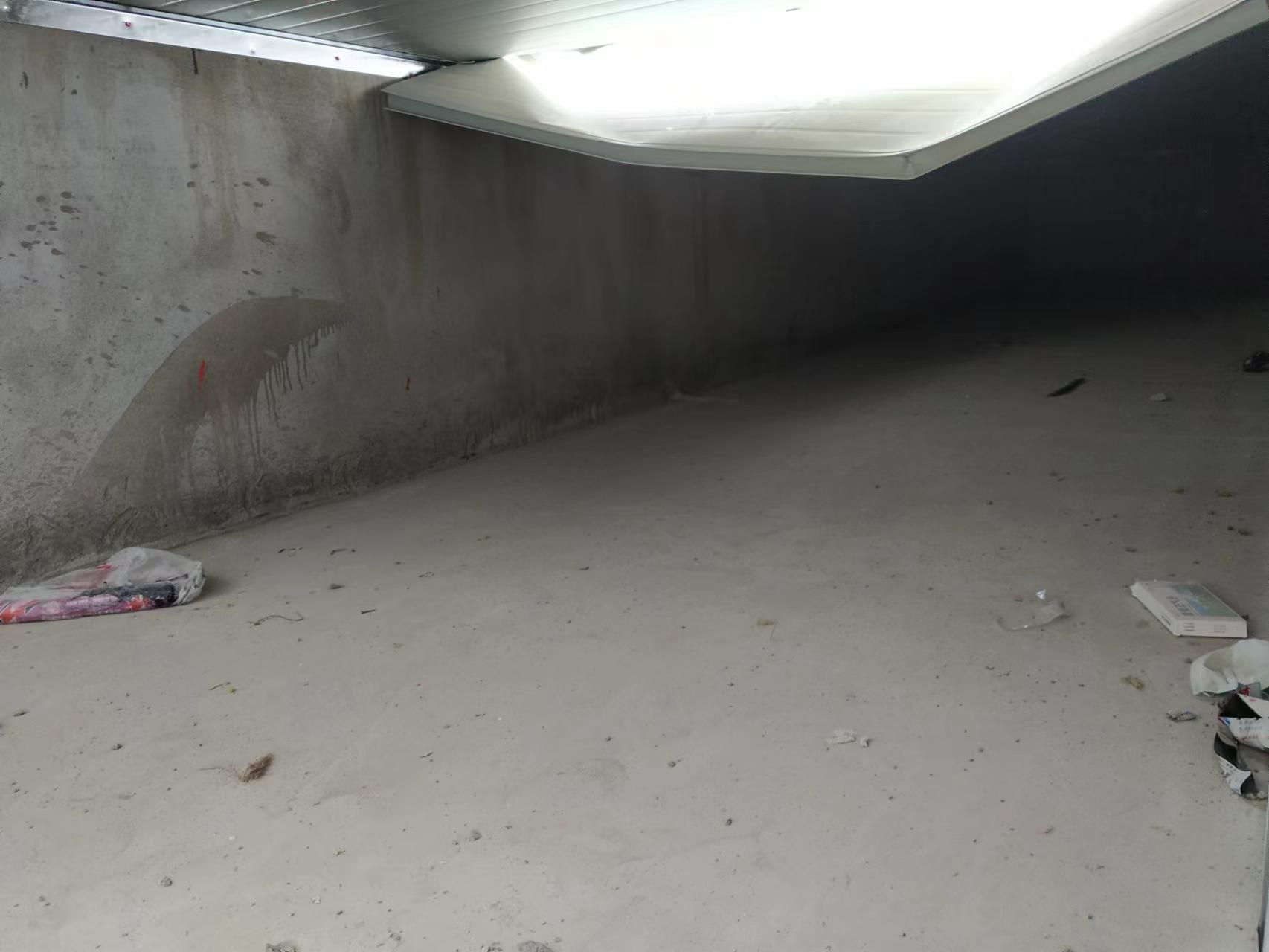 双逸国际大厦 1室1厅1卫 130.00m&sup2;