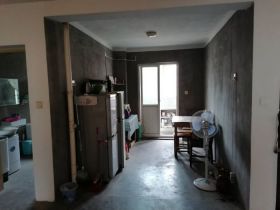 怡园新邸 4室2厅2卫 208m&sup2;