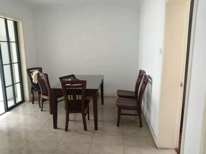 濠西园华迪小区 2室2厅1卫 95m&sup2;