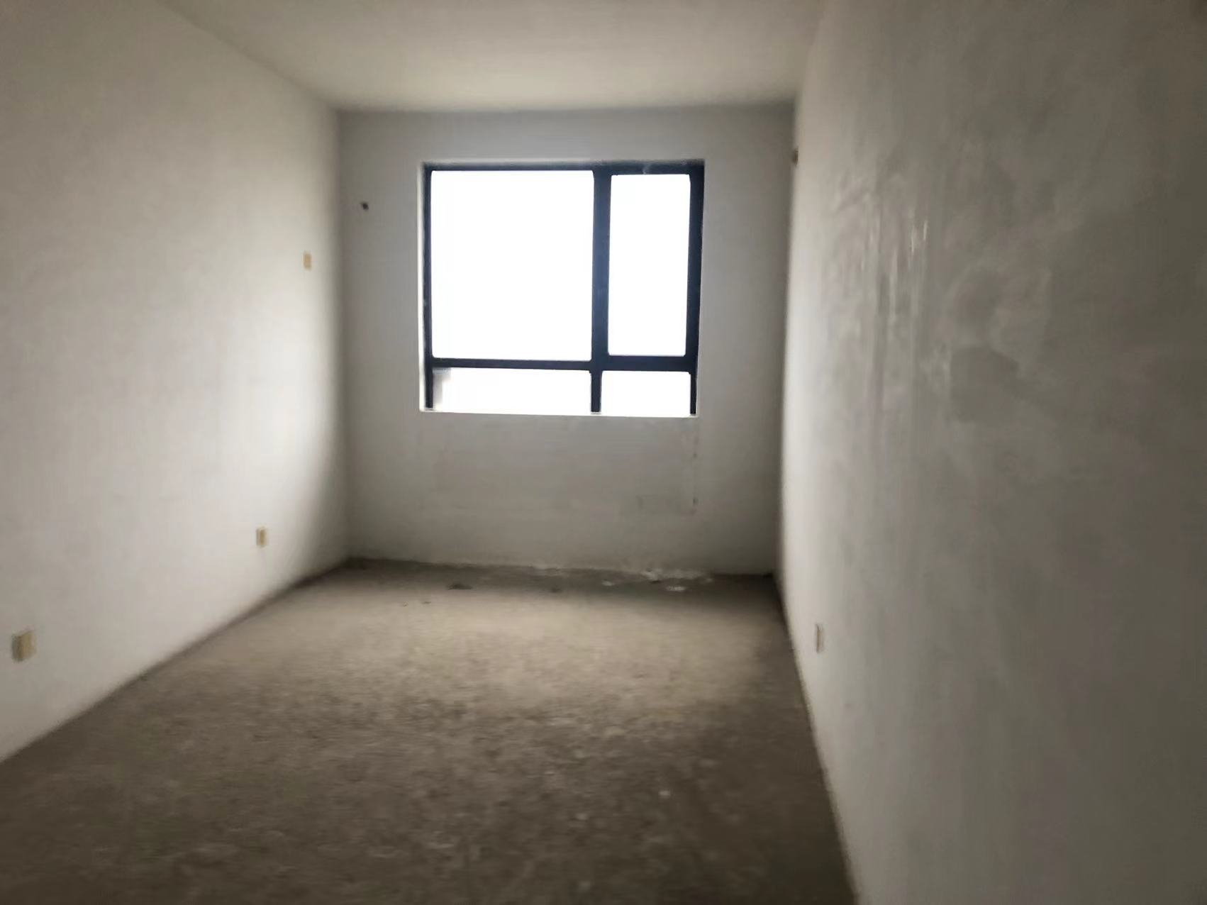 中港城世家 4室2厅2卫 164m&sup2;