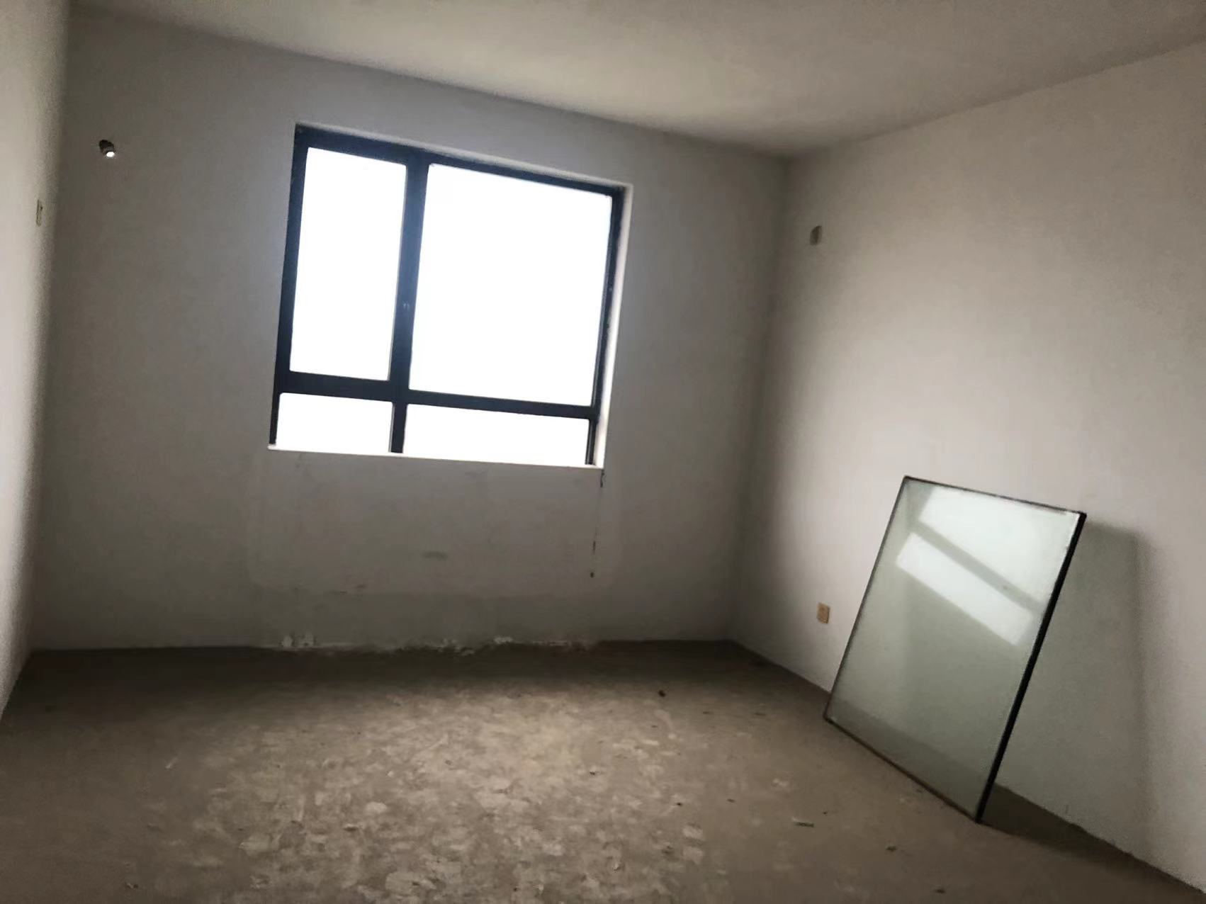中港城世家 4室2厅2卫 164m&sup2;