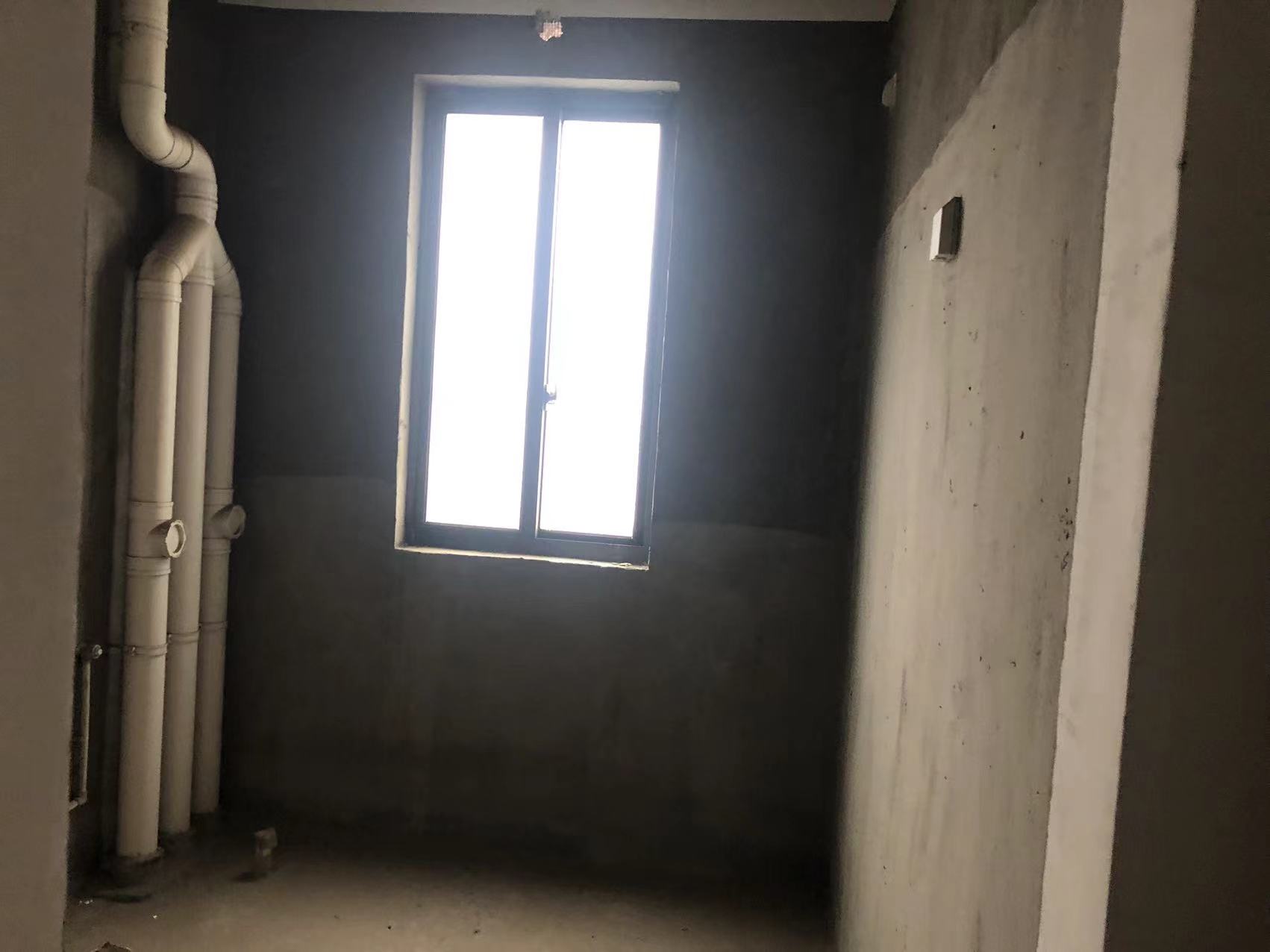 中港城世家 4室2厅2卫 164m&sup2;