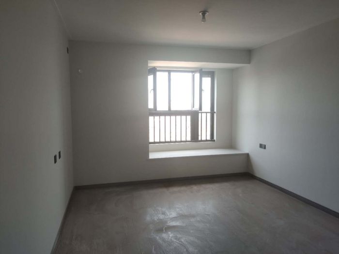 万科有湖（翡翠心湖） 3室2厅2卫 126m&sup2;