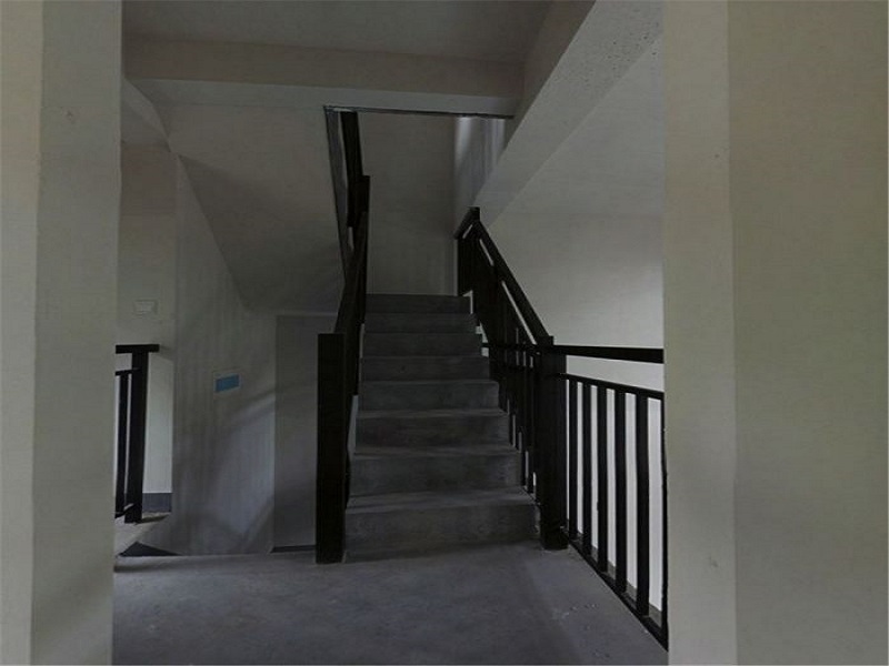 绿地新里城 4室2厅2卫 140.00m&sup2;