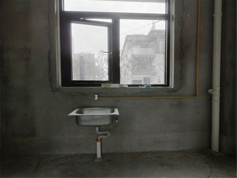 绿地新里城 4室2厅2卫 140.00m&sup2;