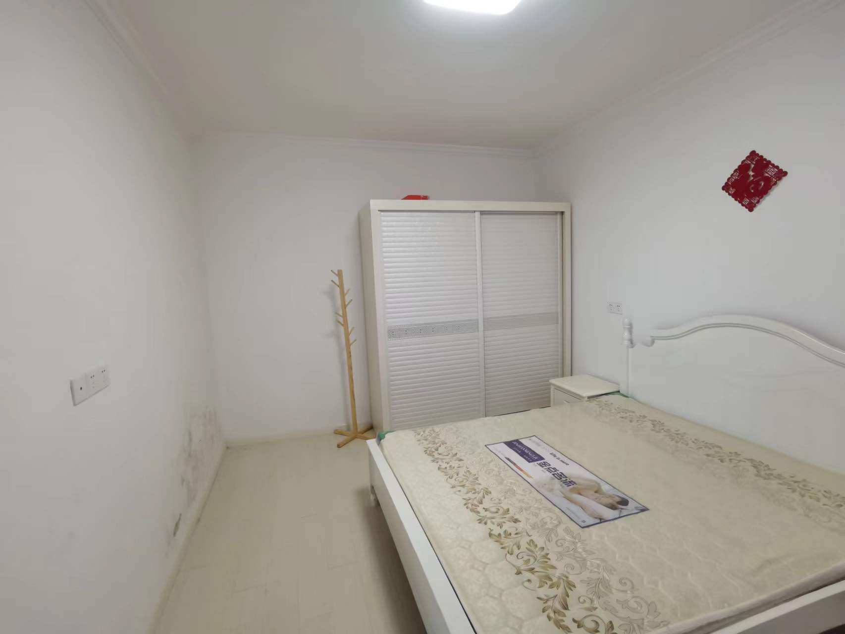 跃龙路91号院 1室1厅1卫 40m&sup2;