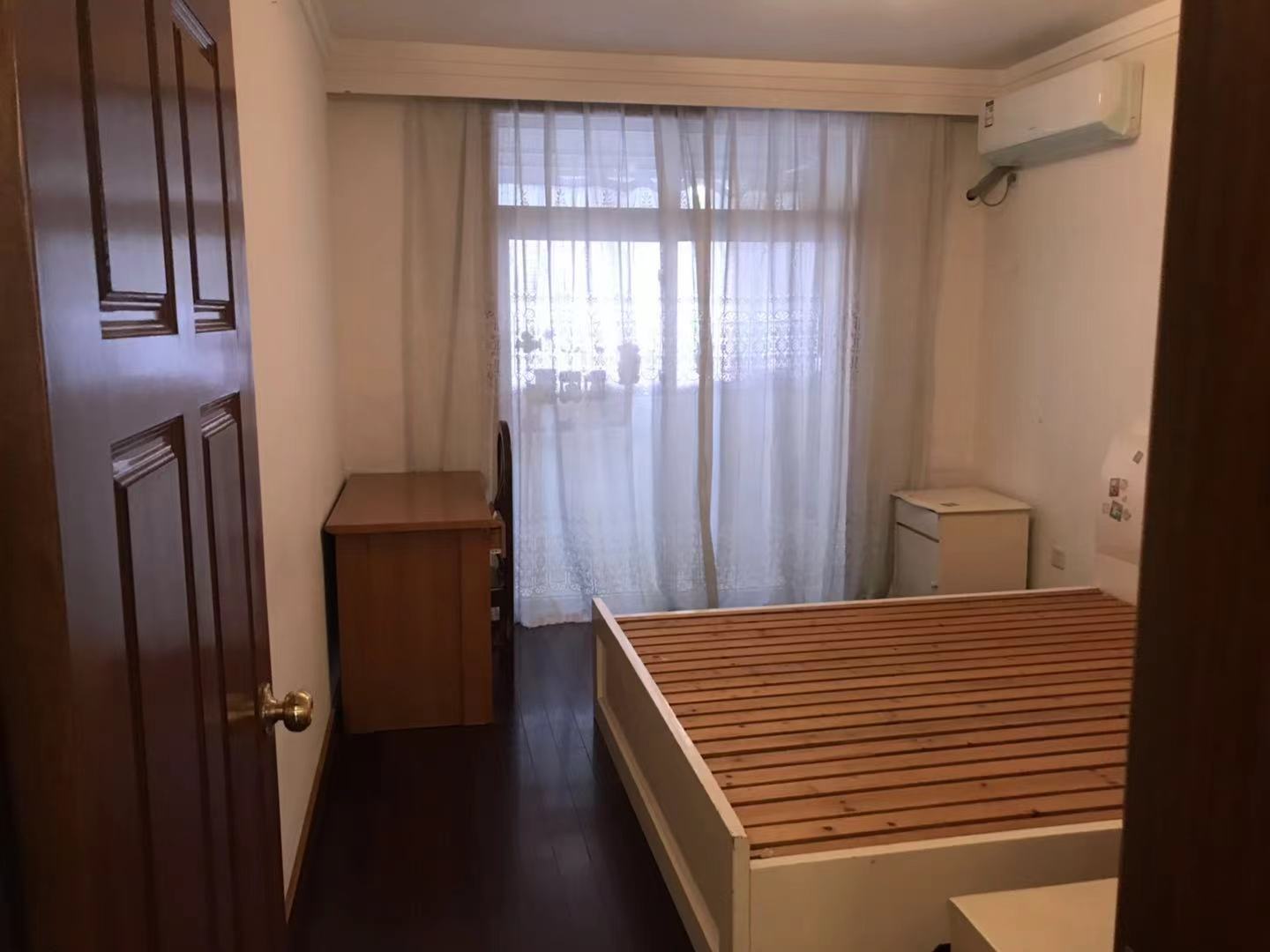 健康公寓 3室2厅1卫 132m&sup2;