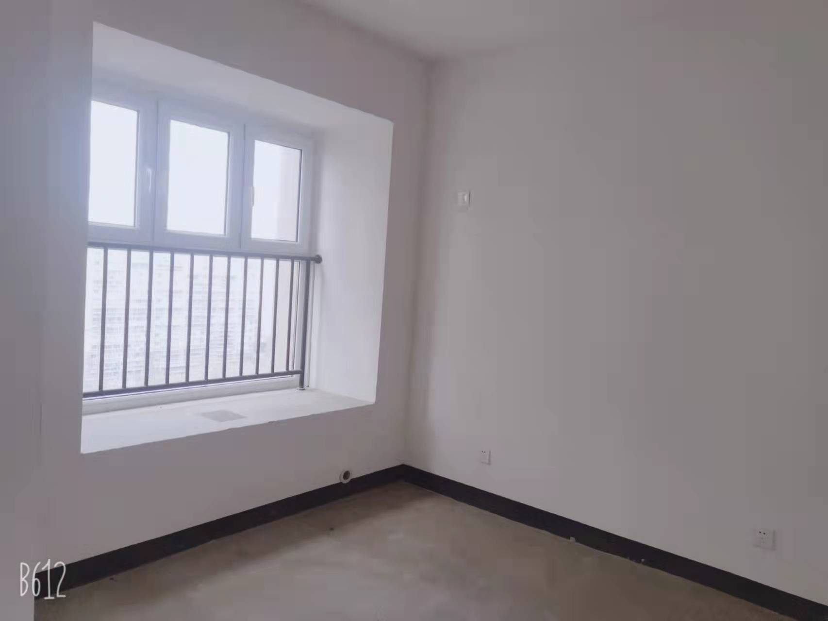 南山国际社区 3室2厅1卫 121.8m&sup2;