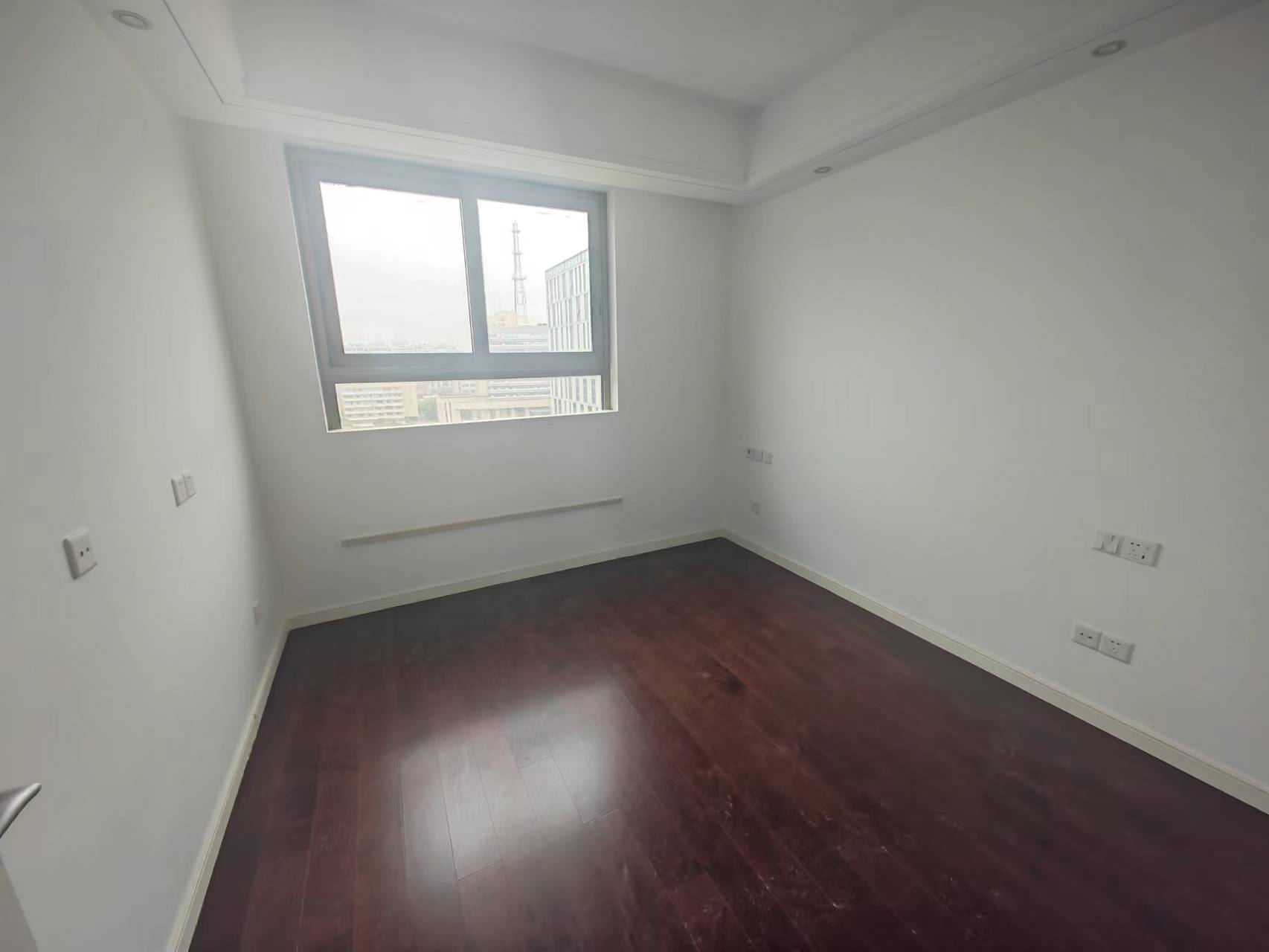 九玺台 4室2厅2卫 143.11m&sup2;
