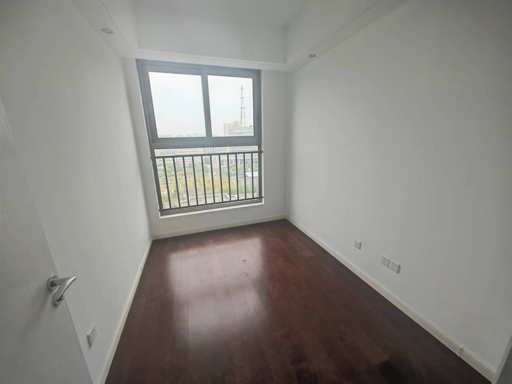 九玺台 4室2厅2卫 143.11m&sup2;