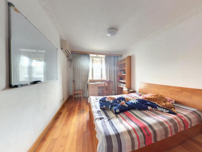 教育新村 5室2厅3卫 218m&sup2;