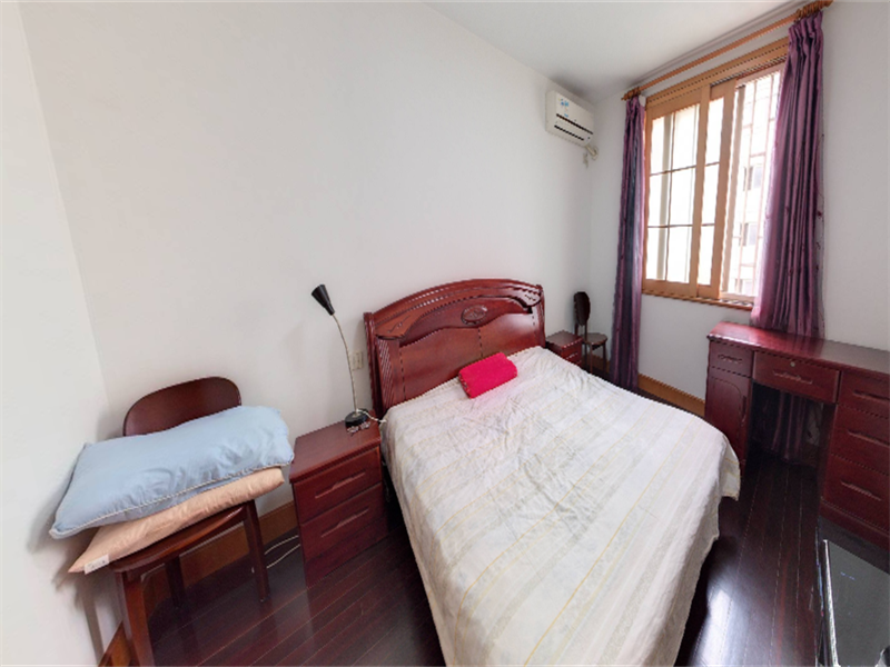 陈家小园西区 3室2厅2卫 135m&sup2;