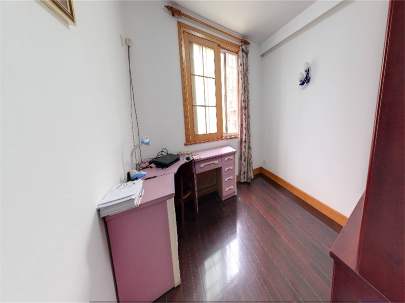 陈家小园西区 3室2厅2卫 135m&sup2;