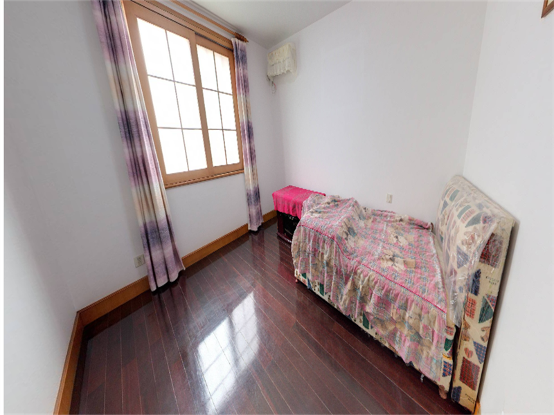 陈家小园西区 3室2厅2卫 135m&sup2;