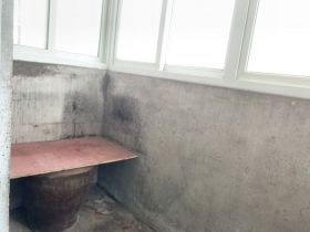天山花苑 2室1厅1卫 90m&sup2;