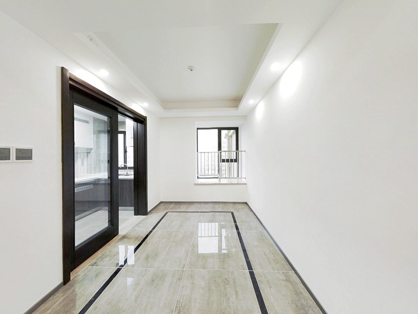 远创樾府 3室2厅2卫 133m&sup2;