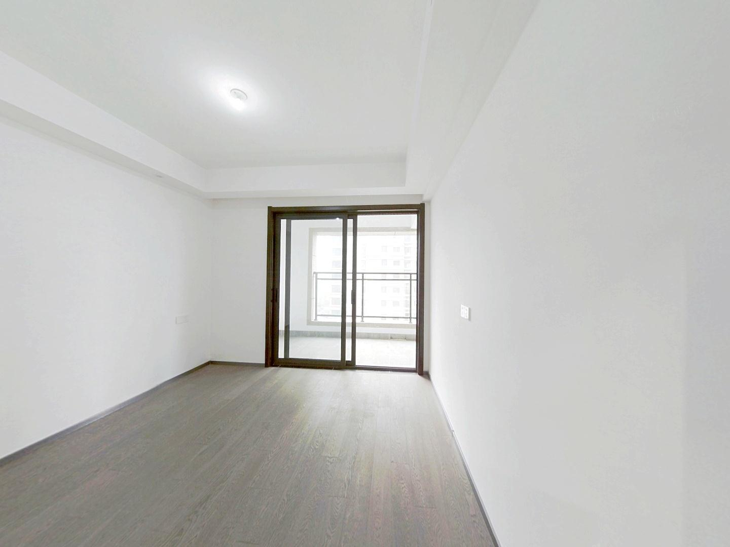 远创樾府 3室2厅2卫 133m&sup2;