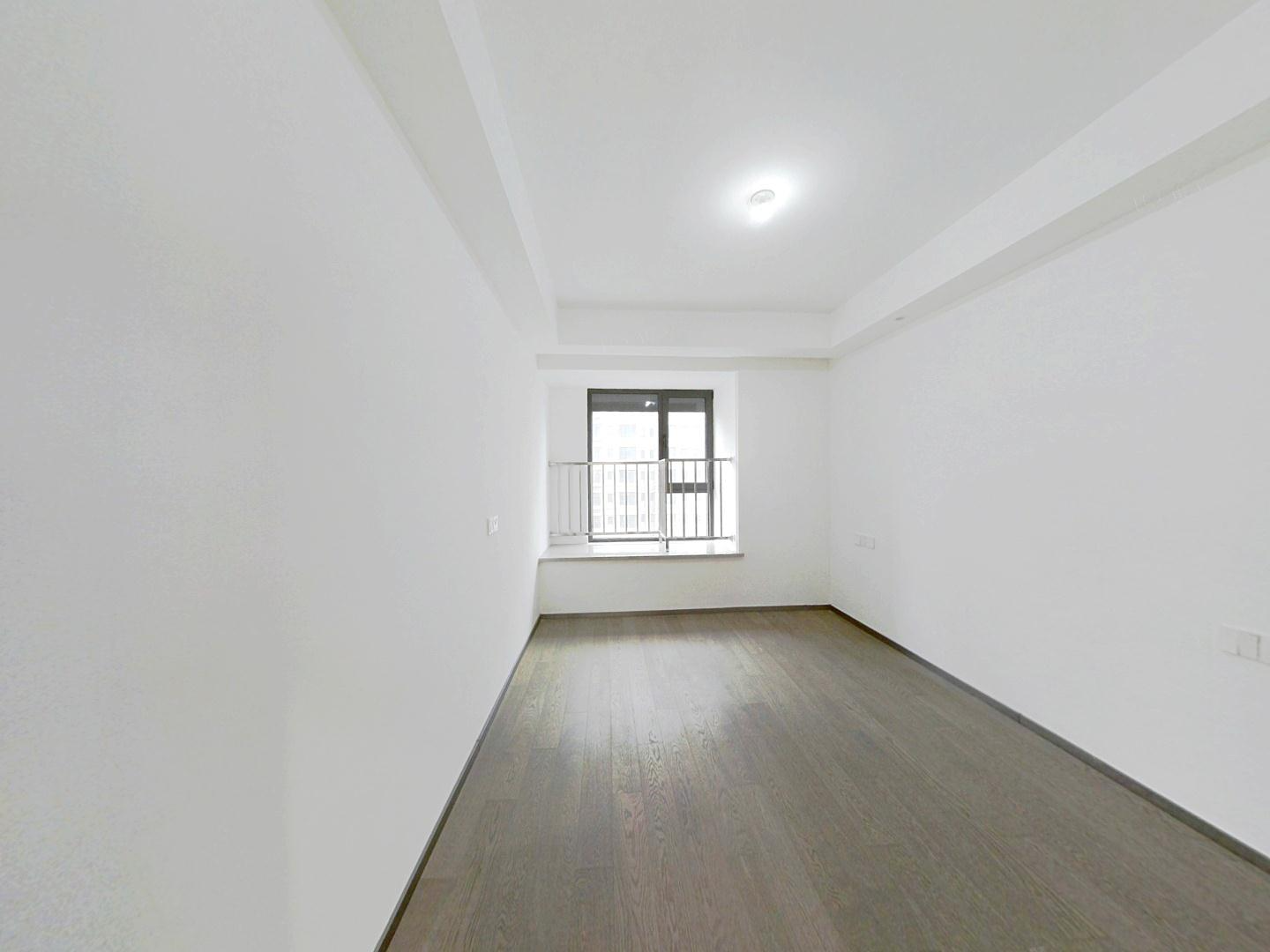 远创樾府 3室2厅2卫 133m&sup2;