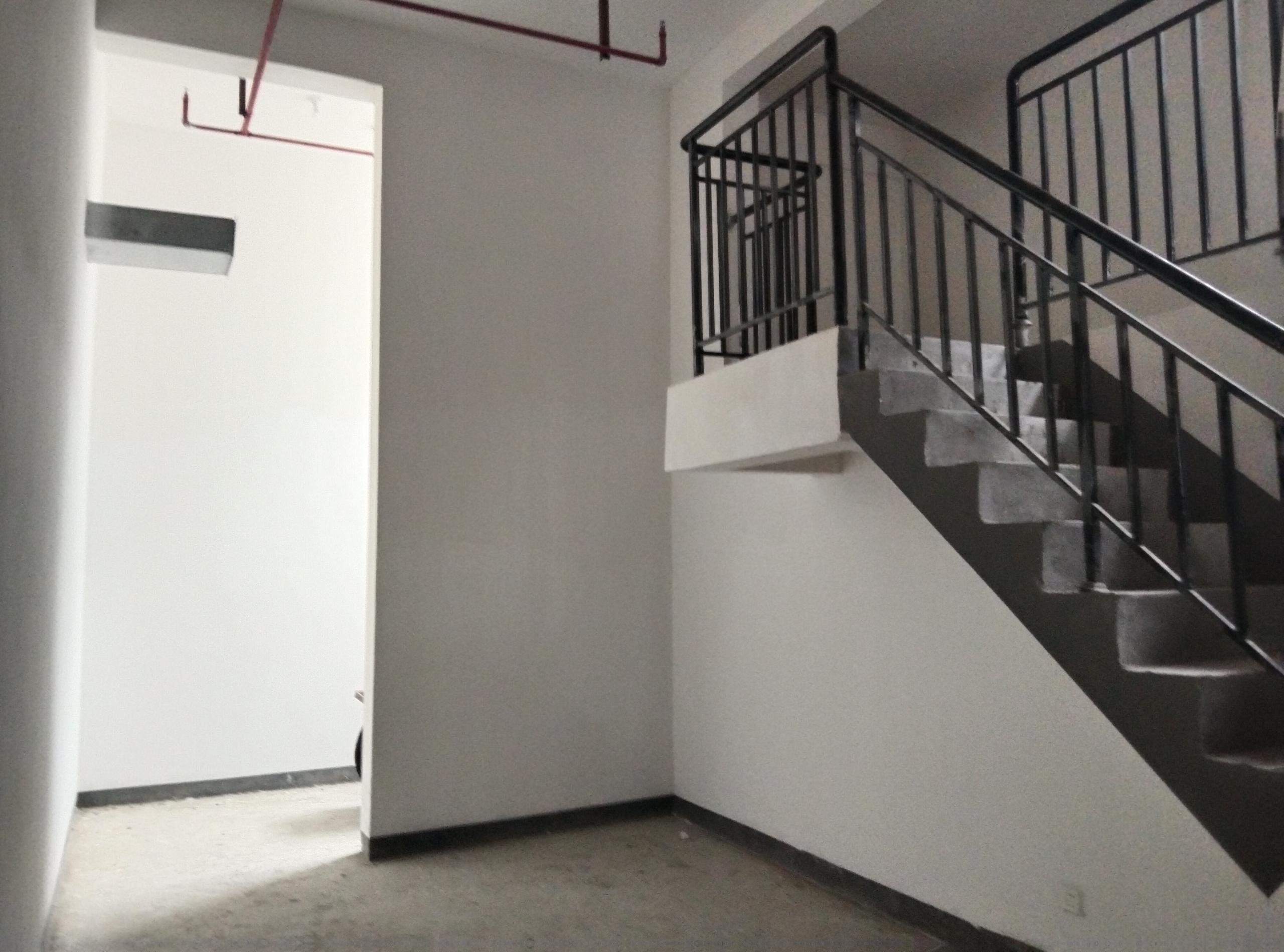 林肯公园 4室2厅2卫 125m&sup2;