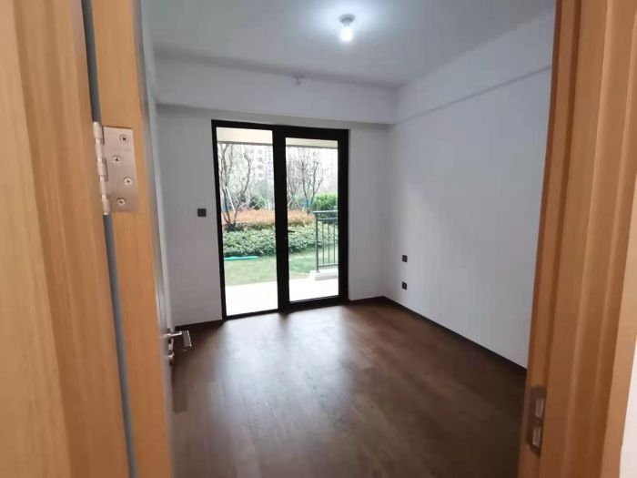 春风南岸东园 3室2厅1卫 96m&sup2;