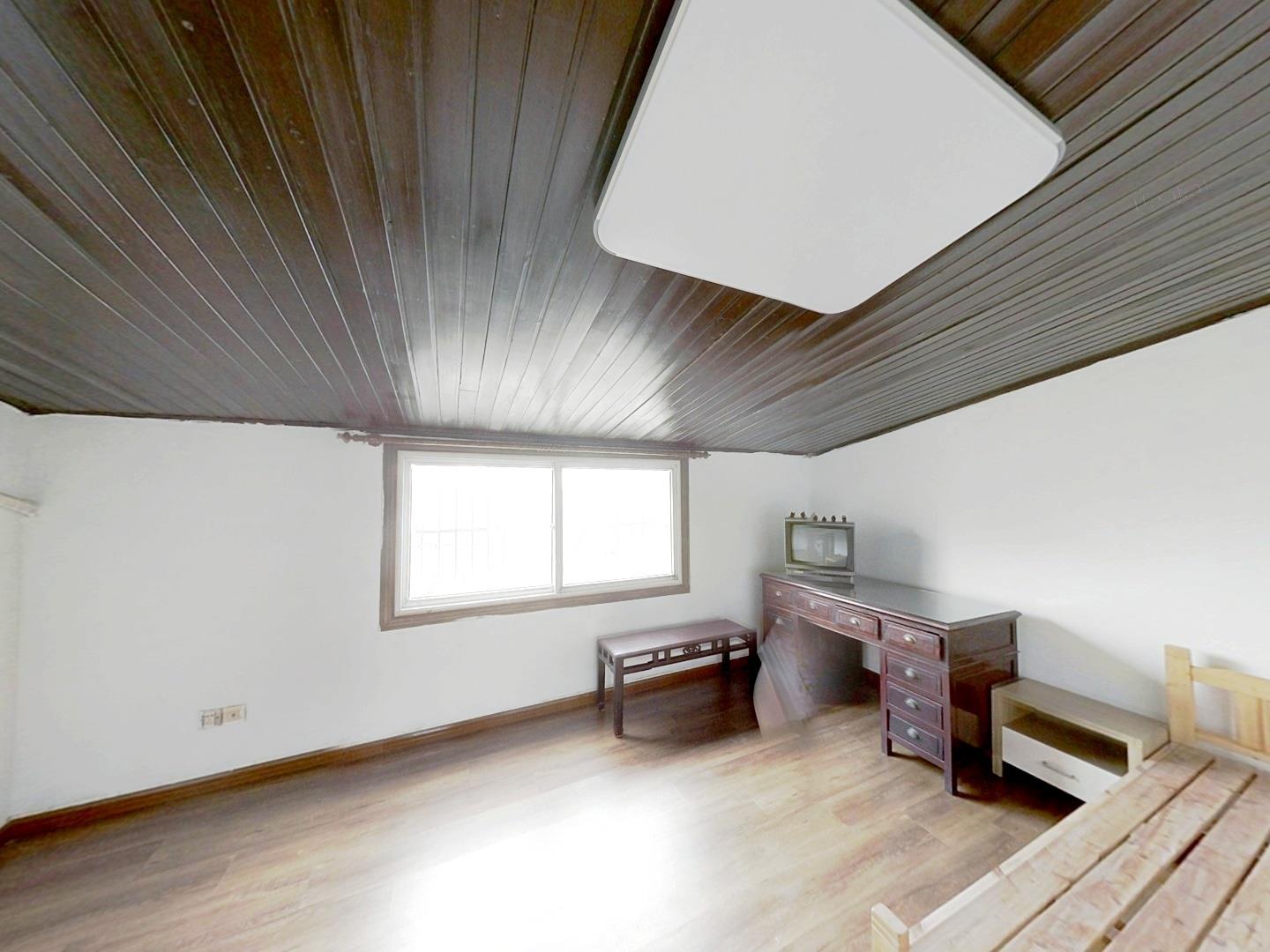 新桥北村 1室1厅1卫 52.69m&sup2;