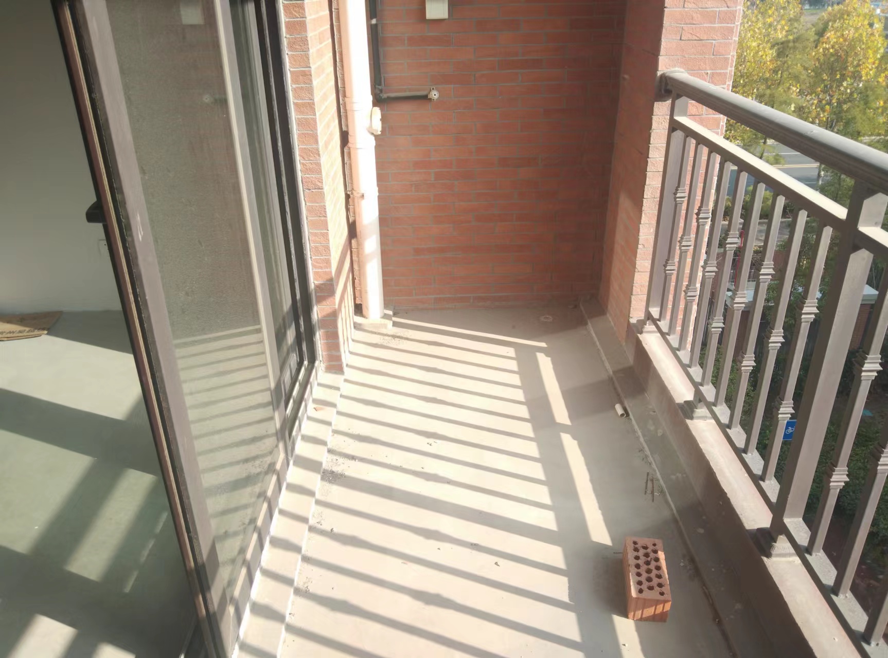 星湖郡 3室2厅2卫 130.63m&sup2;