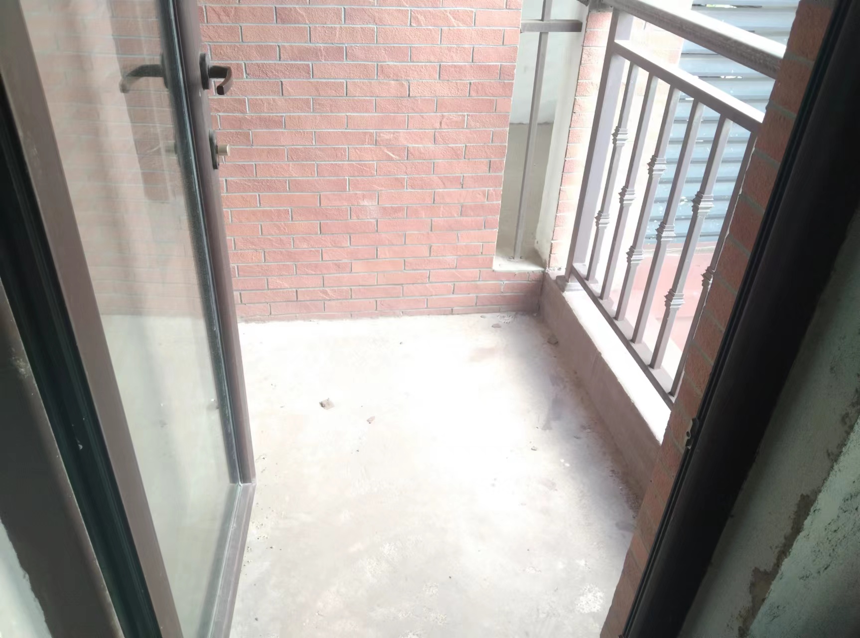 星湖郡 3室2厅2卫 130.63m&sup2;