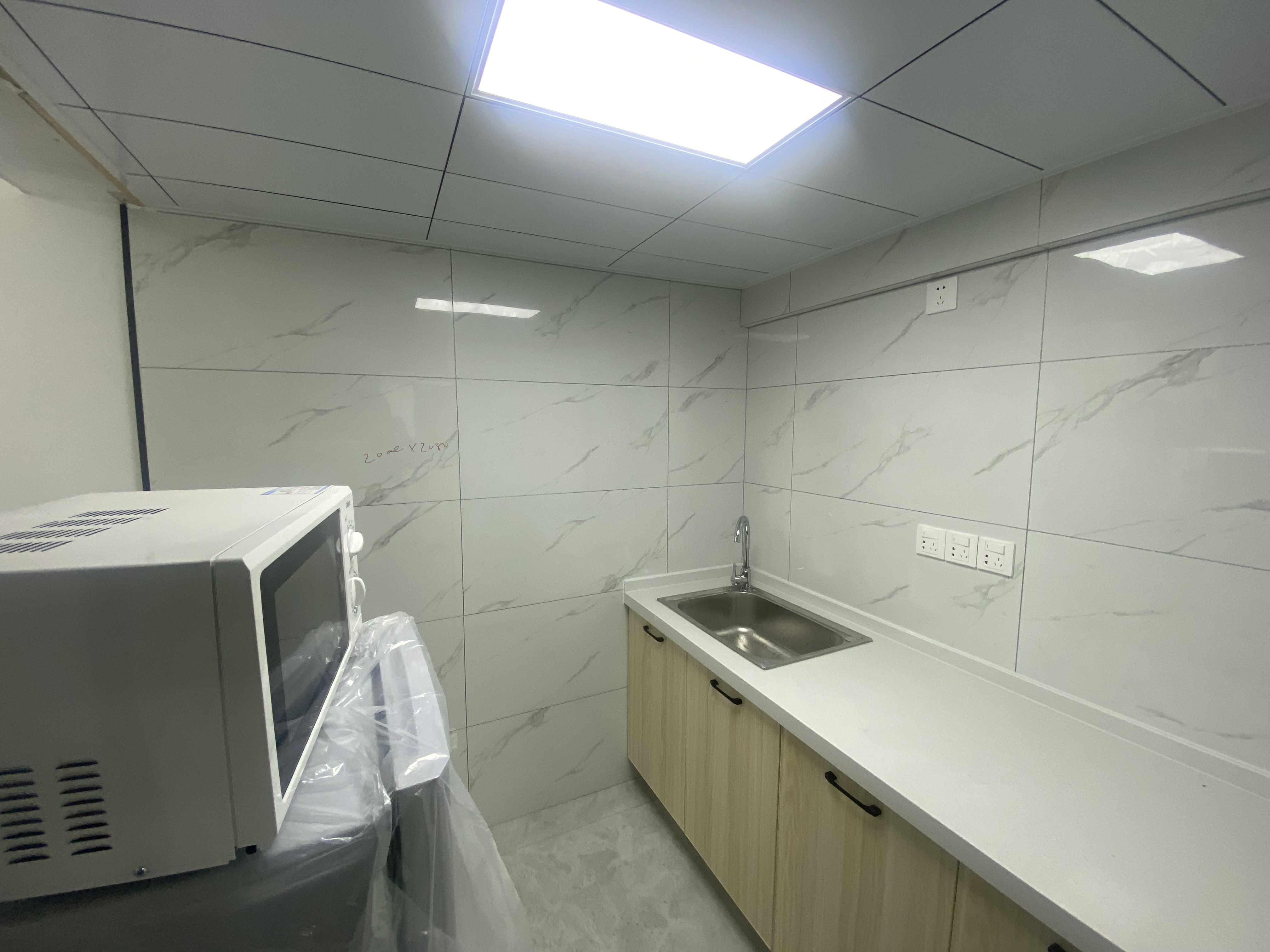 永和大厦 1室1厅1卫 38m²