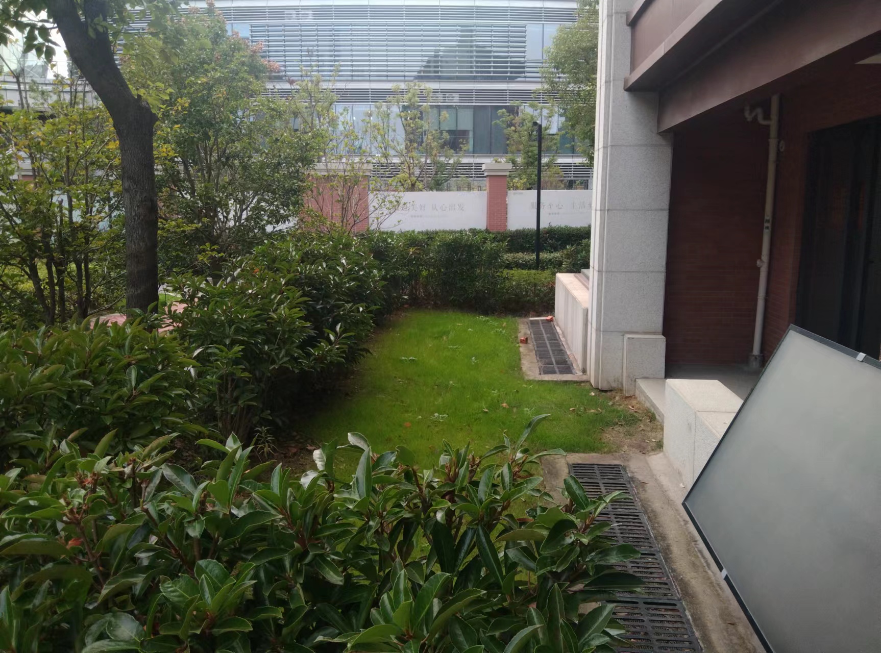 星湖郡 6室4厅5卫 162m&sup2;