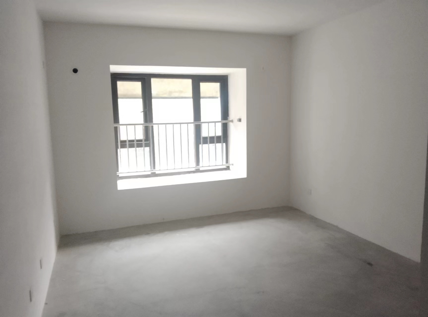 星湖郡 6室4厅5卫 162m&sup2;