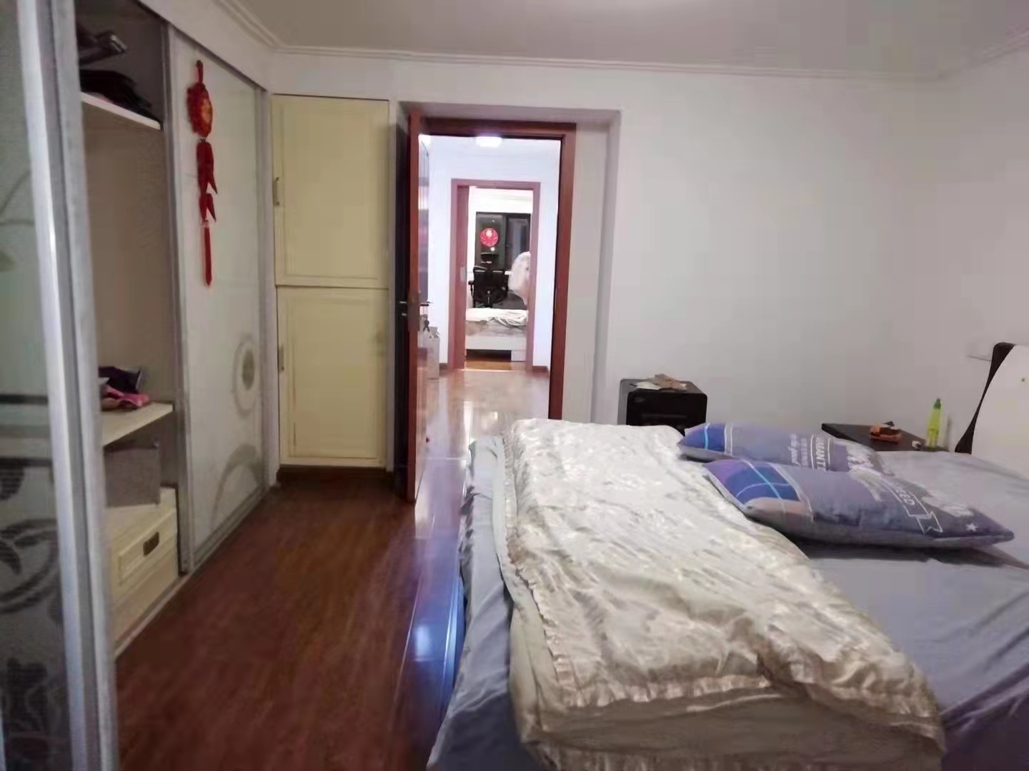 东景国际 2室1厅1卫 68m&sup2;
