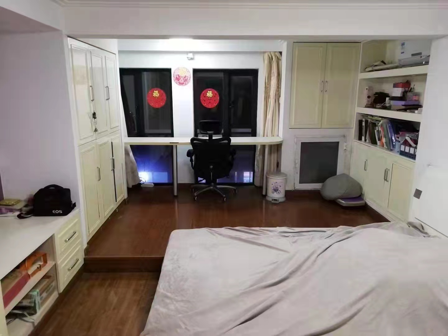 东景国际 2室1厅1卫 65m&sup2;