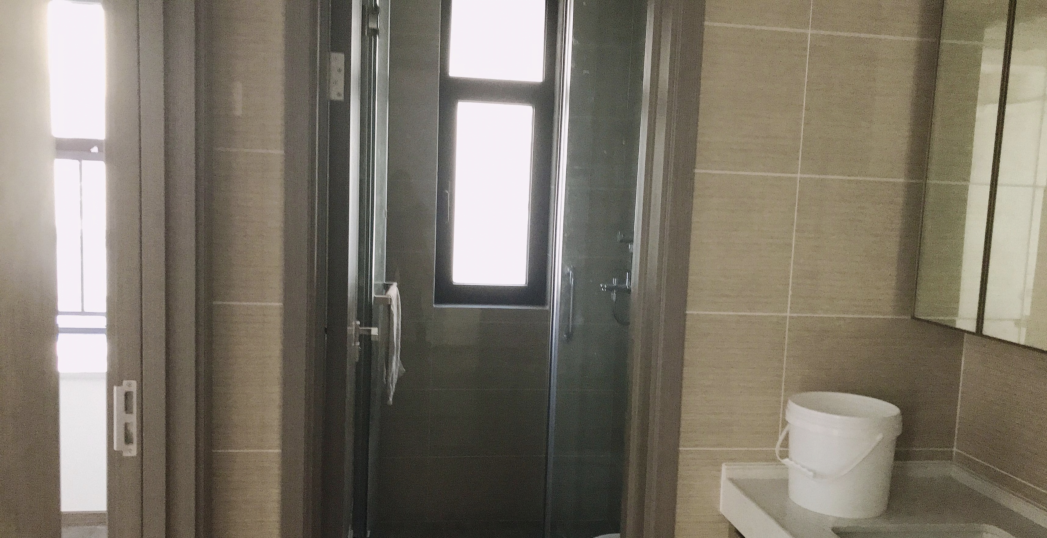 珑府 4室2厅2卫 144m&sup2;