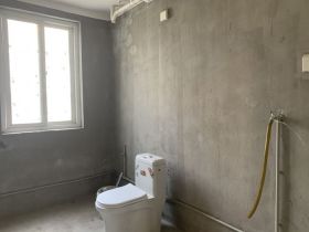 天山花苑 3室2厅1卫 134.09m&sup2;